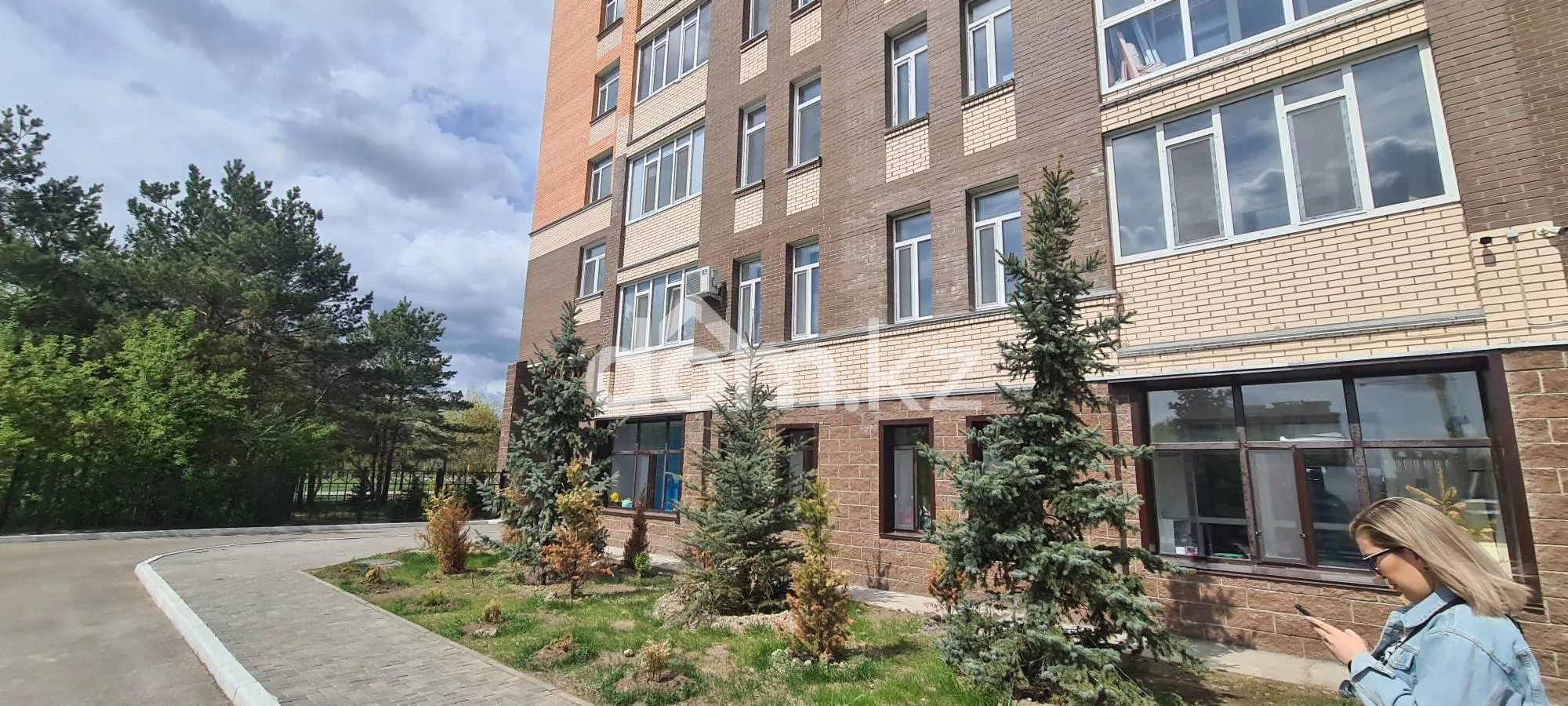 ᐉ Продажа 2-комнатной квартиры , 70 м², г. Караганда, Казыбек би район, ул.  Шахтеров, 36/2 — купить по цене 31000000 ₸